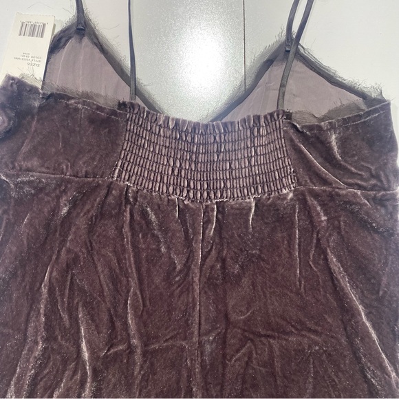 Vince Vintage Y2K Vintage Silk Rayon Velvet Camisole Tank With Tulle Trim NWT 6 - Picture 5 of 14